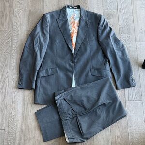 William Hunt Saville Row Gray Men's Suit 44